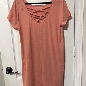 Cute Summer XL dress with detailed back